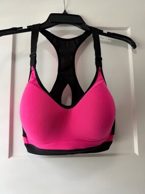 Victoria Sport High Support Racerback Sports Bra - Hot Pink 34D